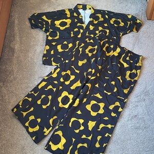 Lisa Bayne Black/Yellow Floral Two Piece Set SIZE L